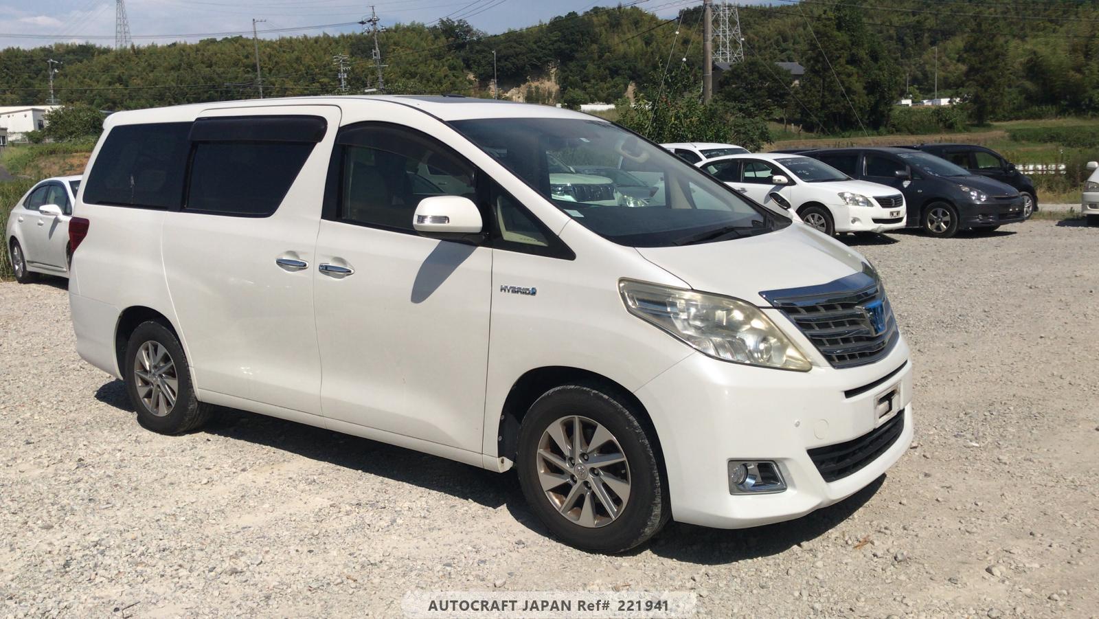 Toyota Alphard Hybrid 2011