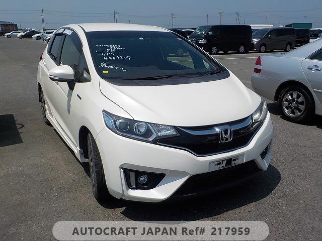 Honda Fit Hybrid 2016