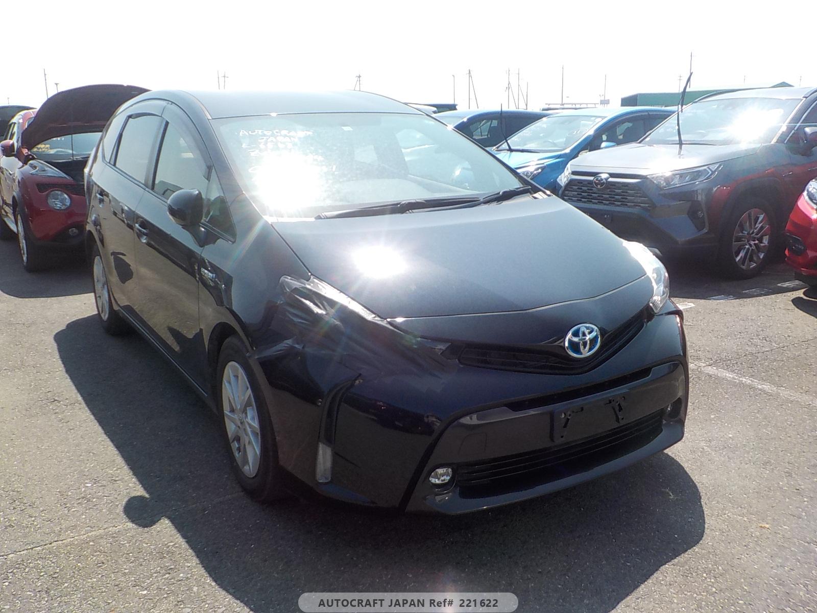 Toyota PRIUS ALPHA 2016