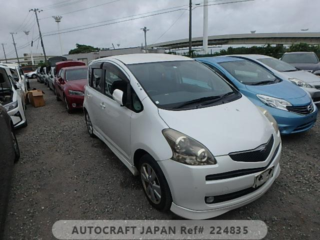 Toyota Ractis 2008