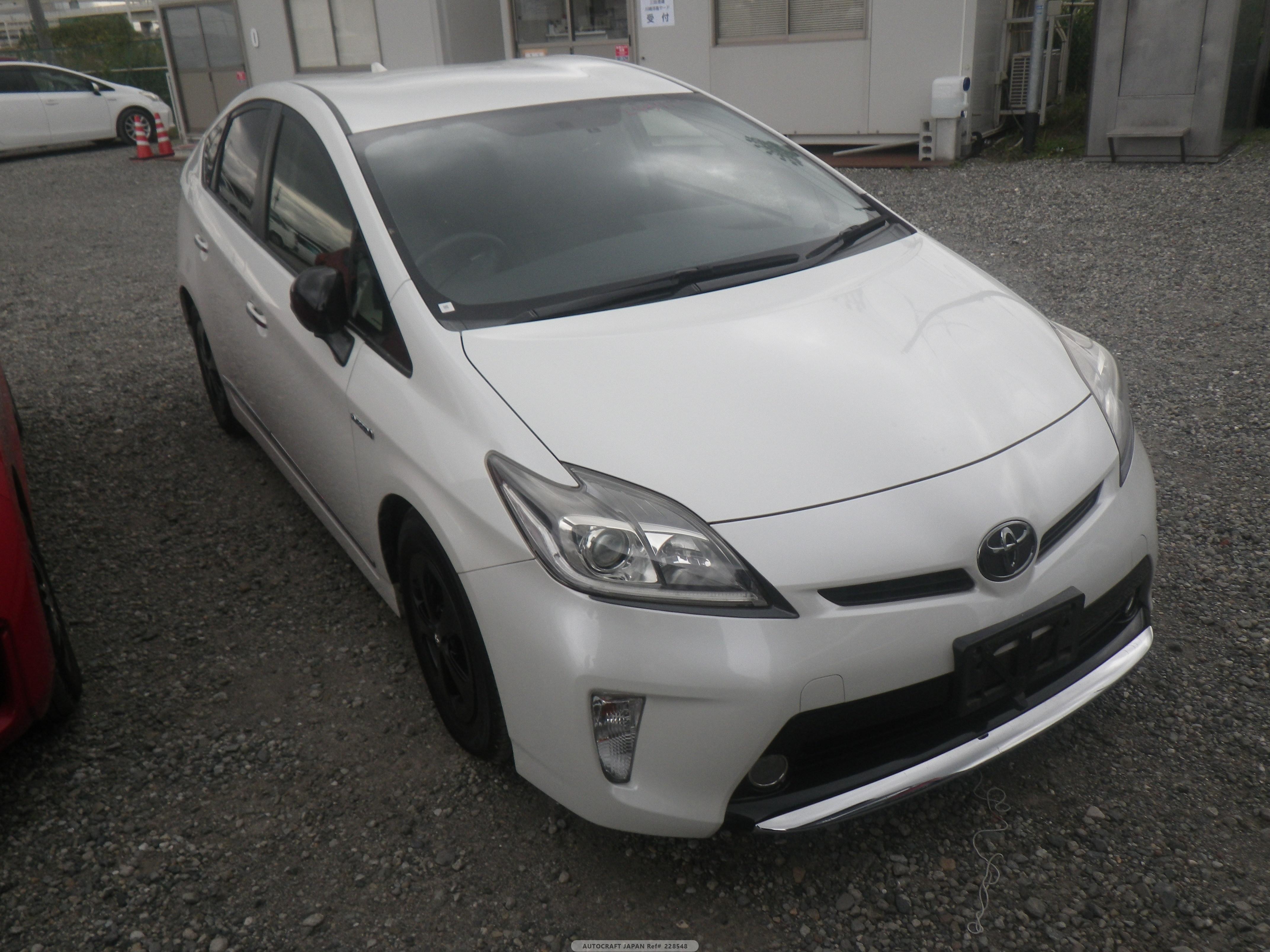 Toyota Prius 2015