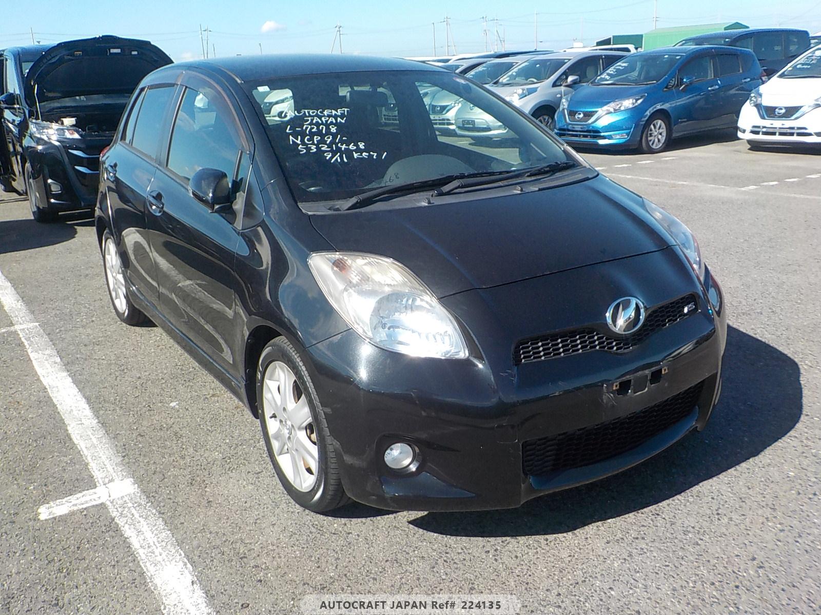 Toyota Vitz 2010