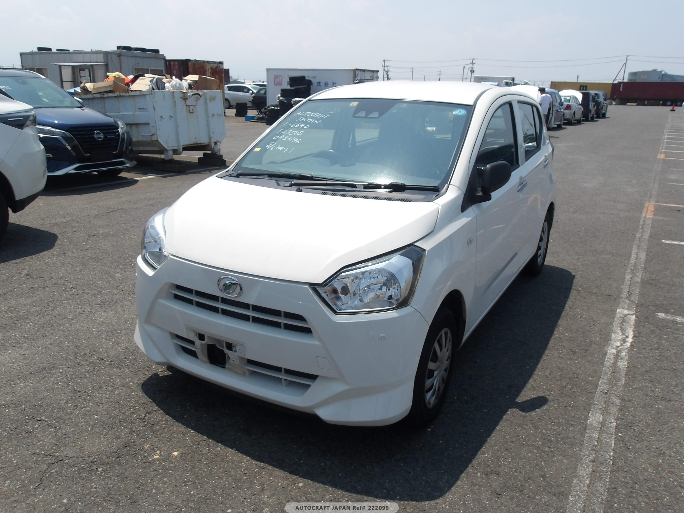 Daihatsu MIRA e:s 2017