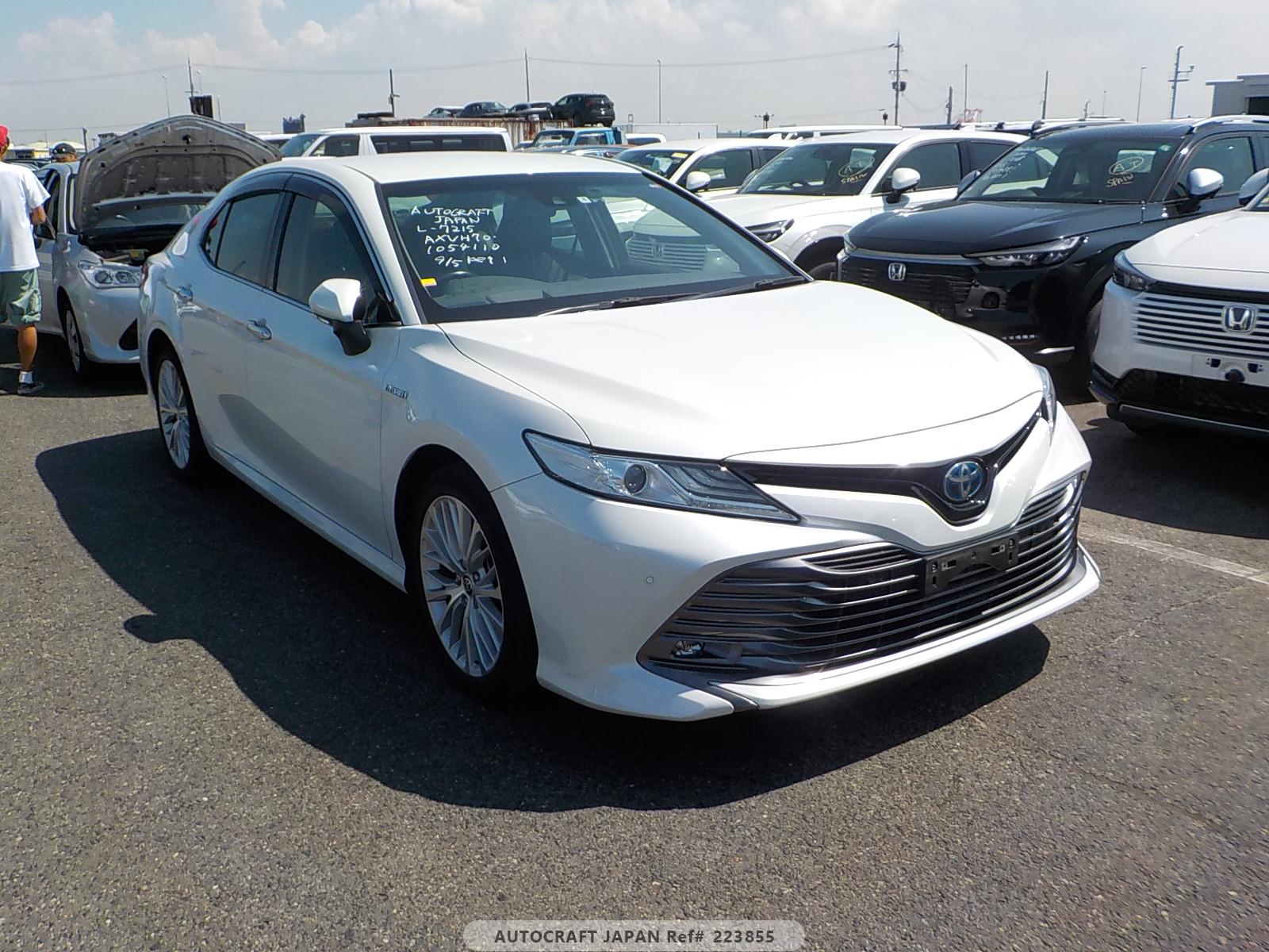 Toyota Camry 2019