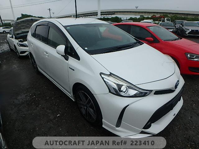 Toyota PRIUS ALPHA 2014