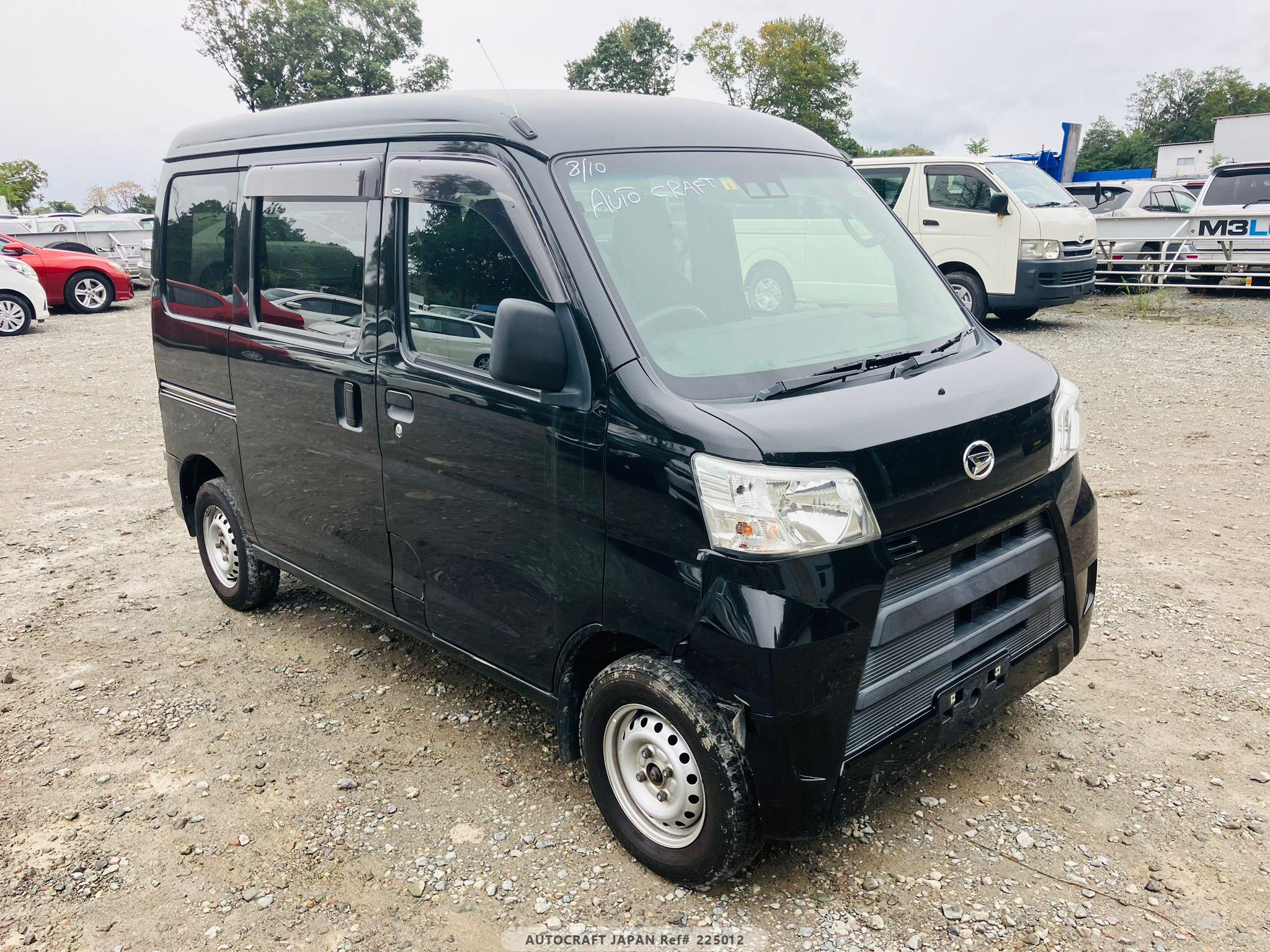 Daihatsu Hijet Cargo 2019