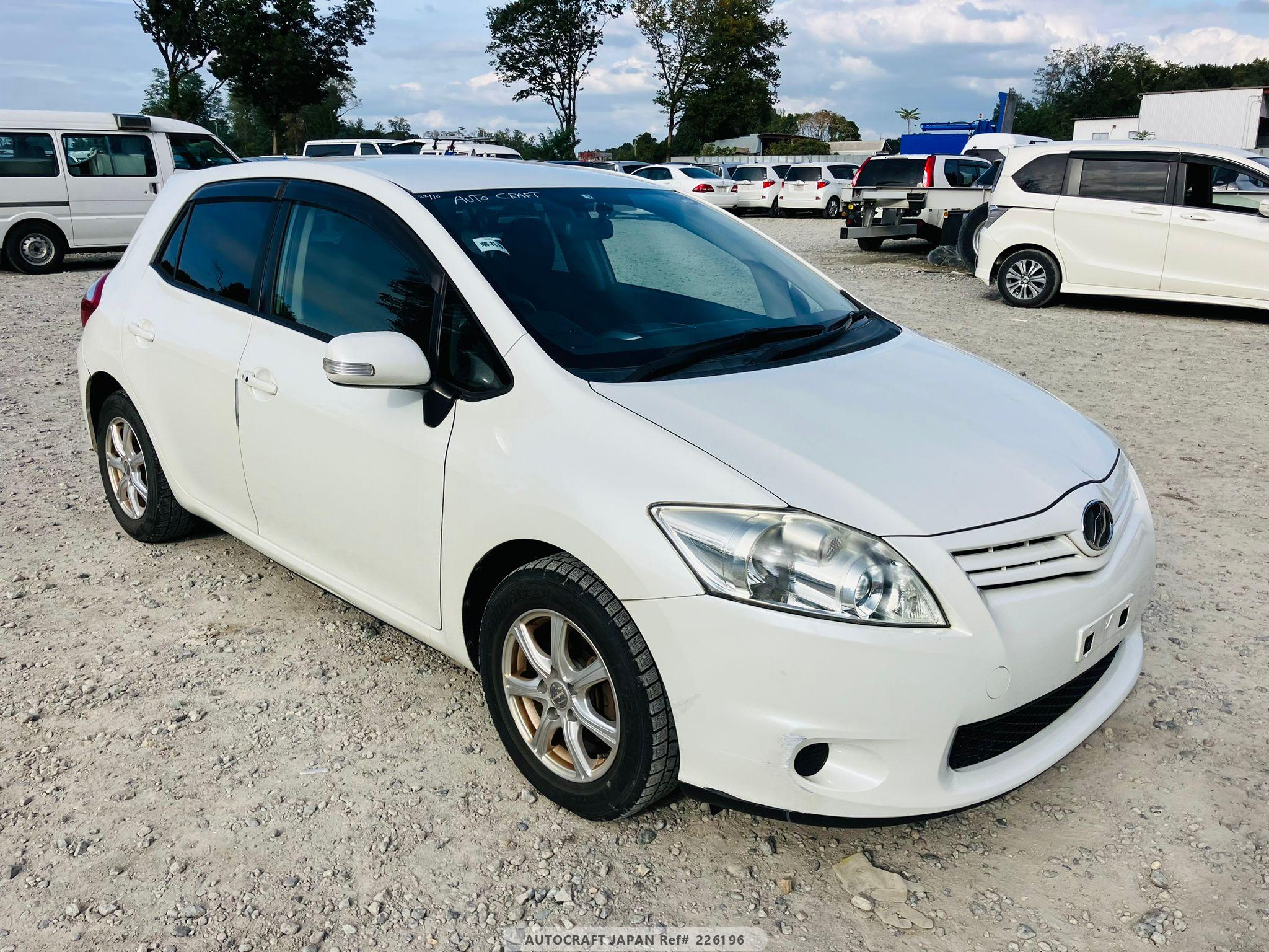 Toyota Auris 2011