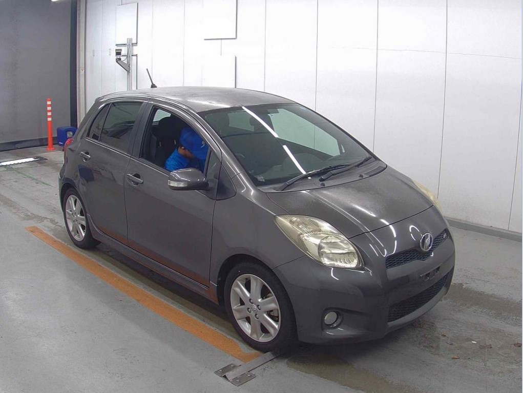 Toyota Vitz 2009