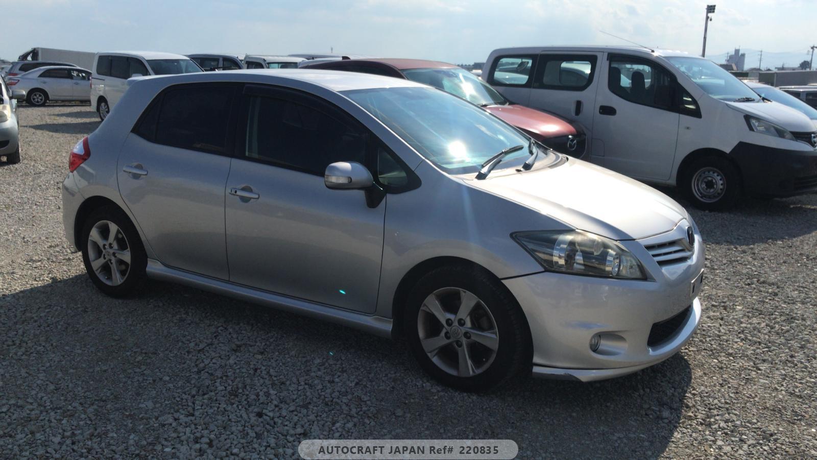 Toyota Auris 2011