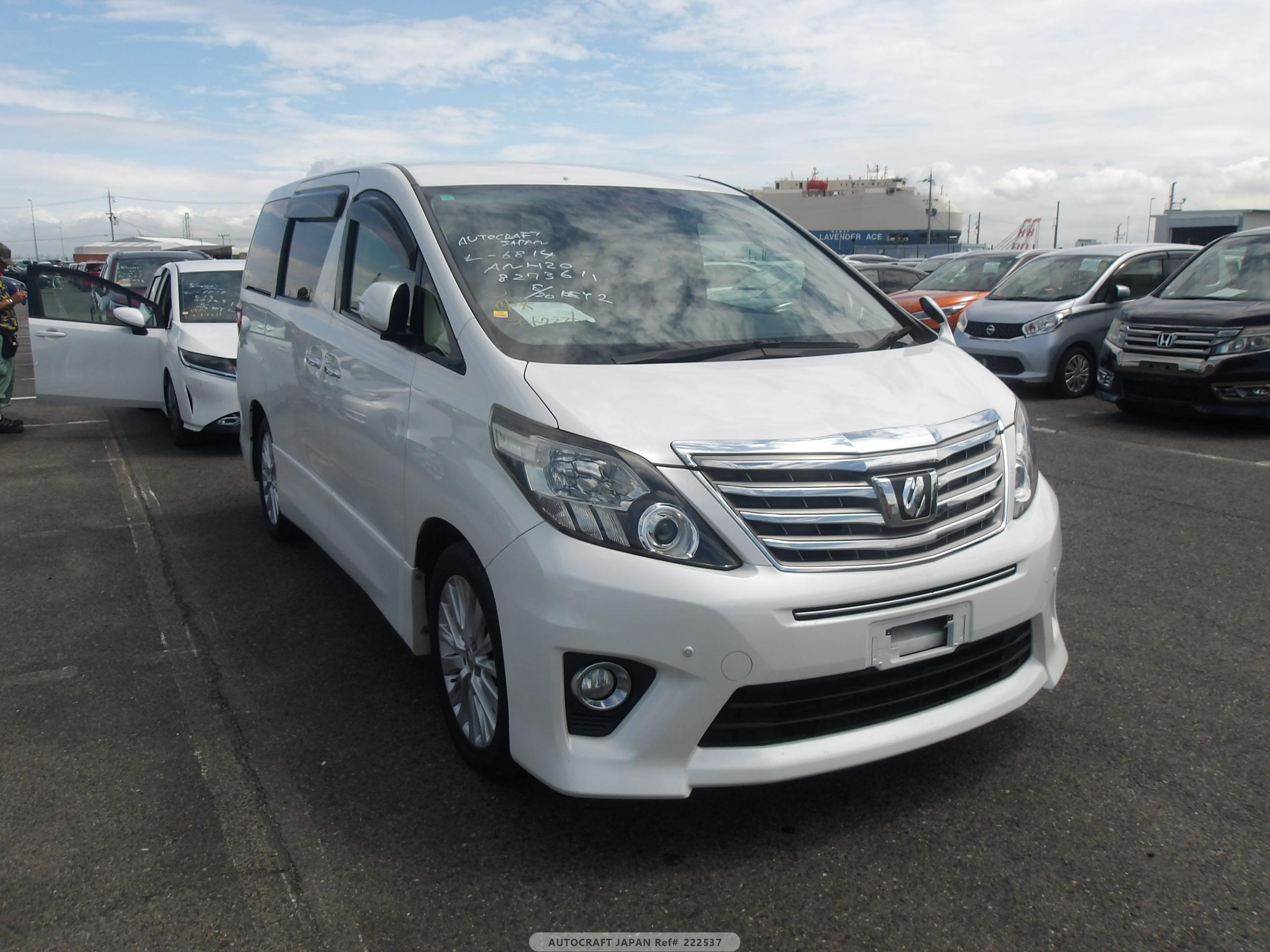 Toyota Alphard 2013