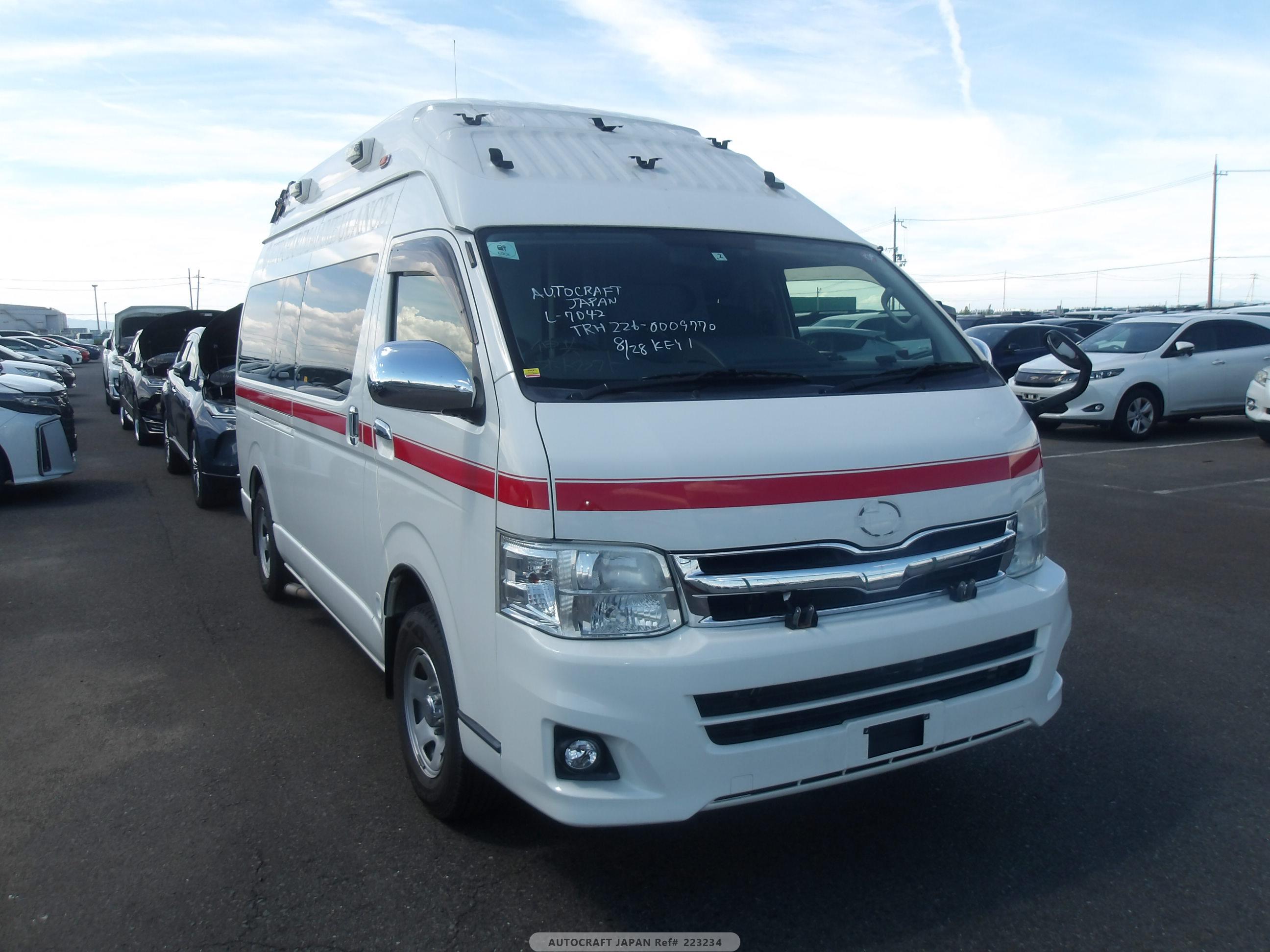 Toyota HIACE VAN 5D4W 2012