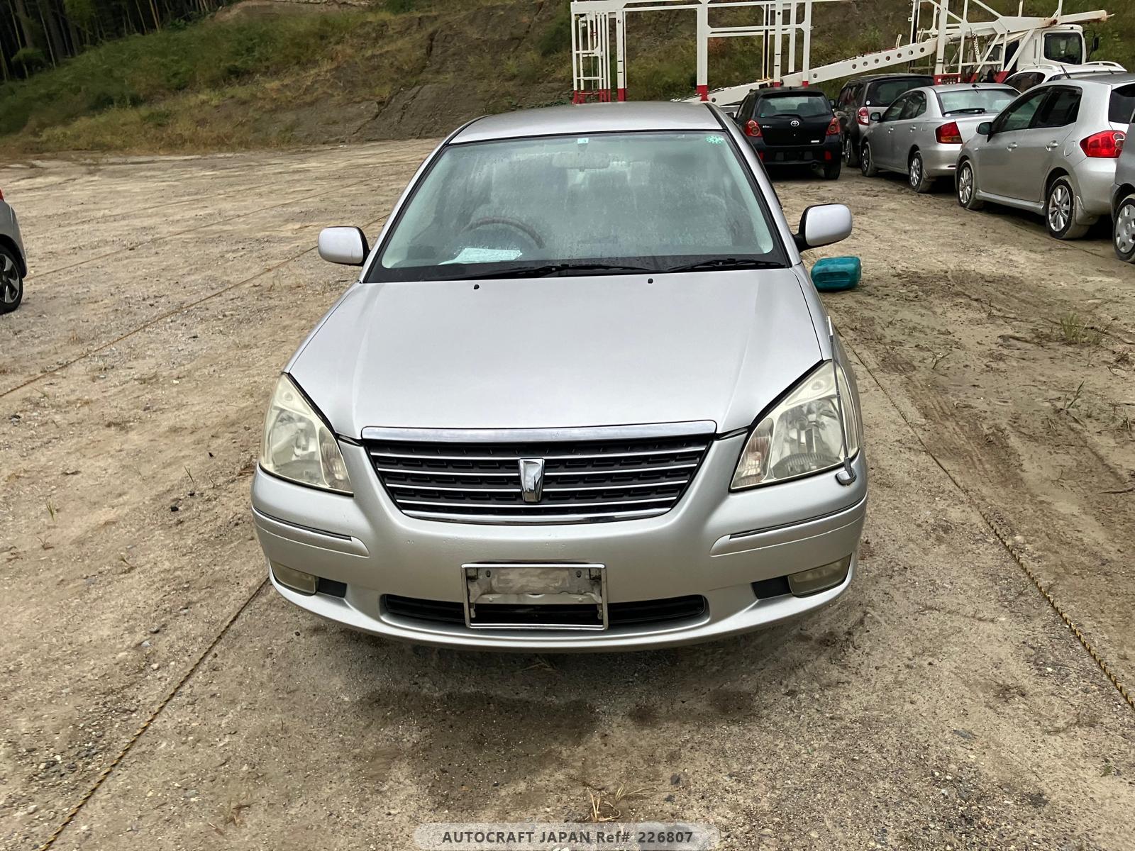 Toyota Premio 2004