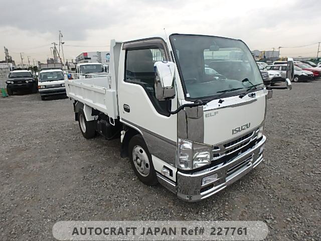 Isuzu Elf 2015