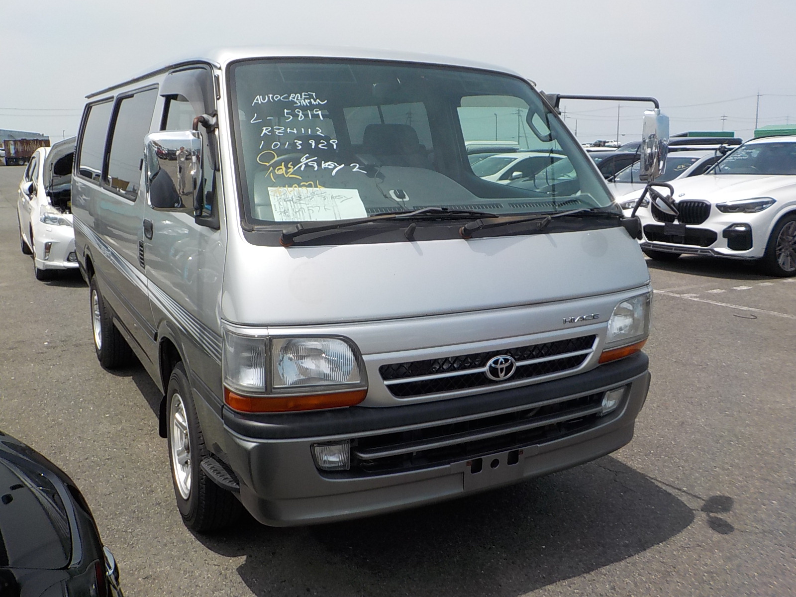 Toyota Hiace Van 2002