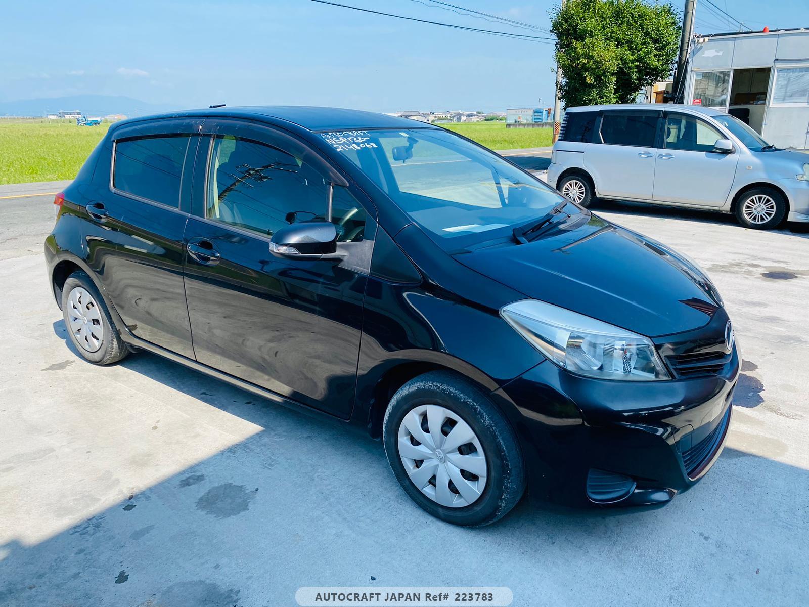 Toyota Vitz 2013