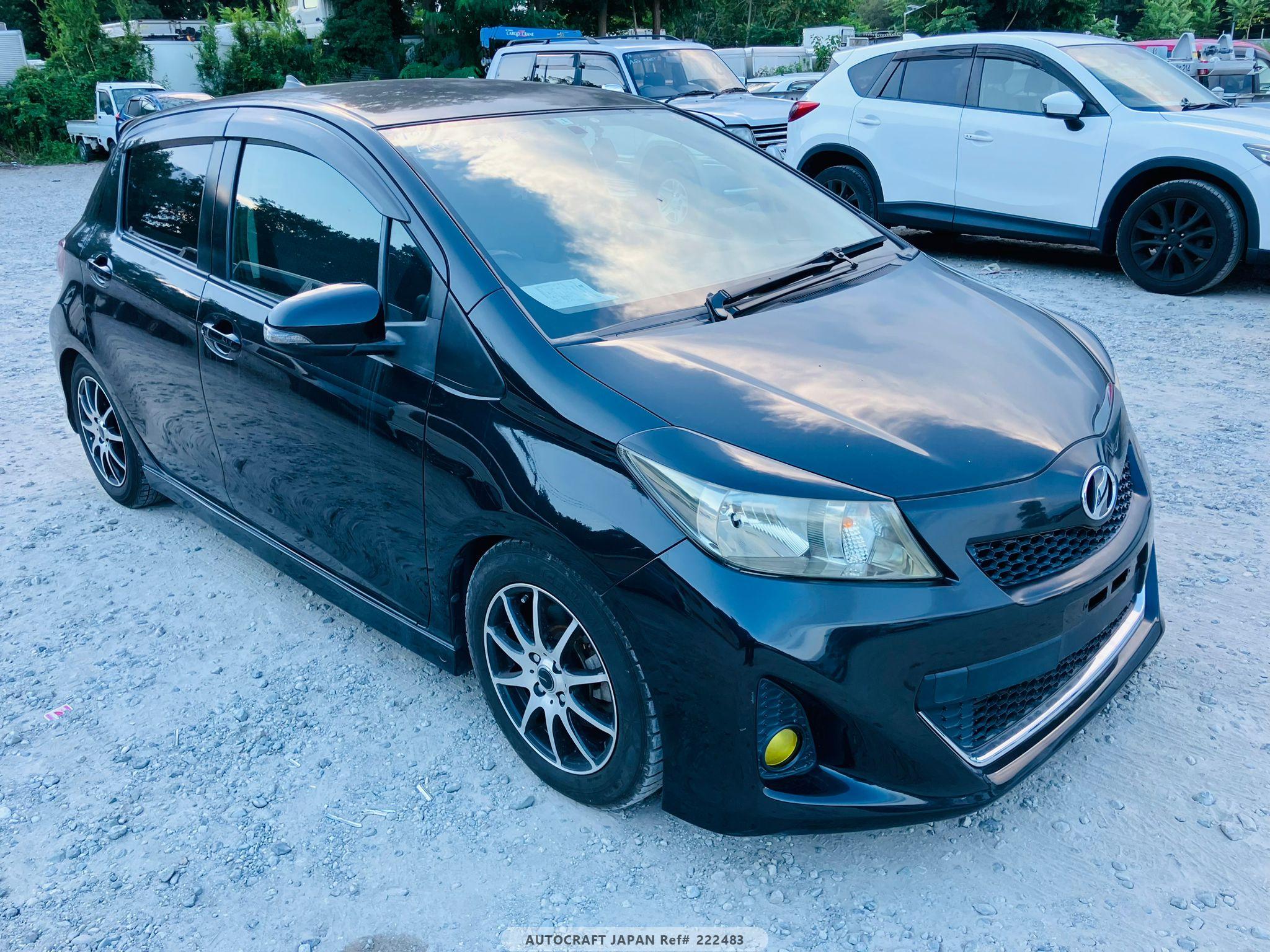 Toyota Vitz 2011