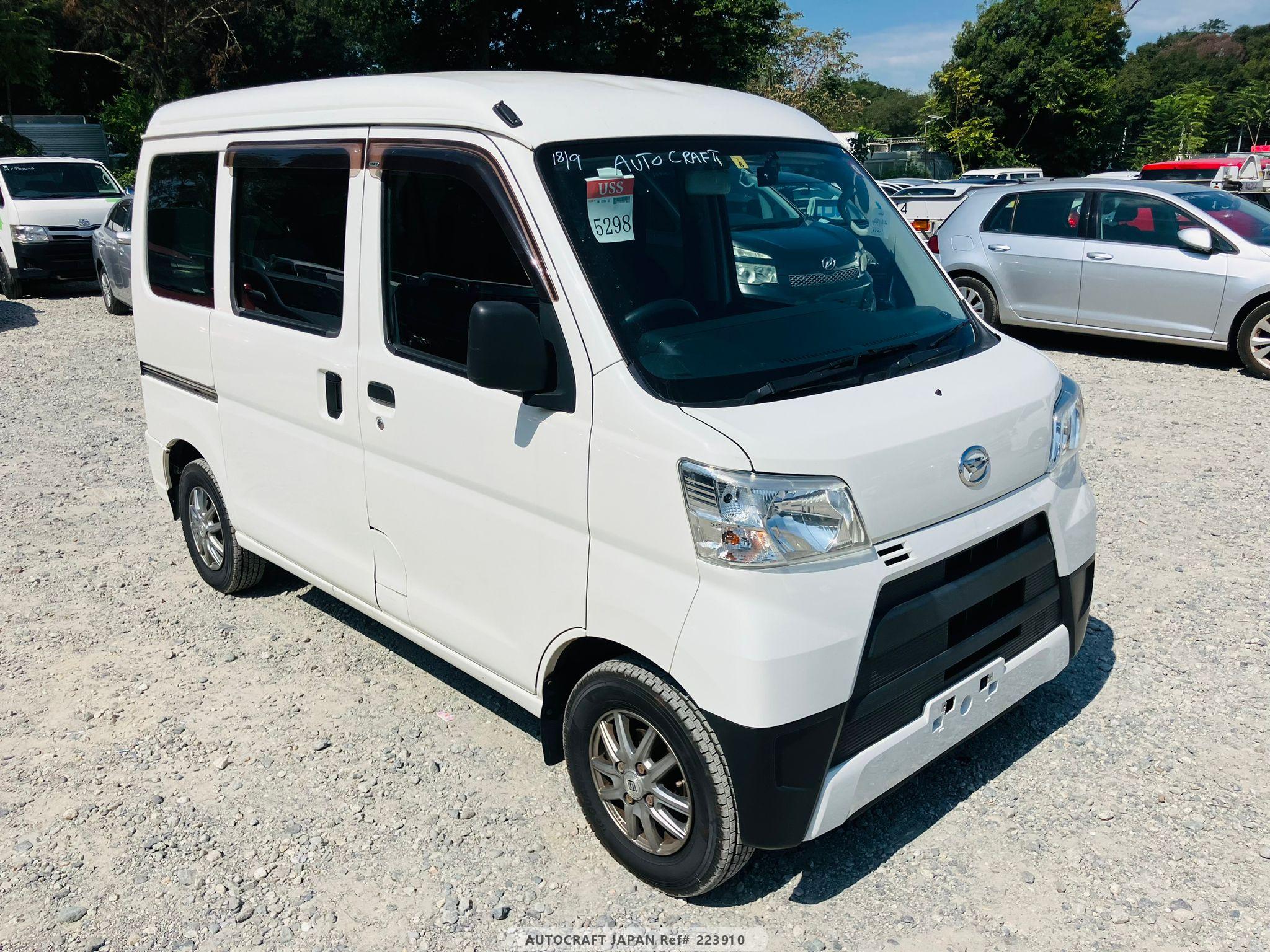 Daihatsu Hijet Cargo 2019