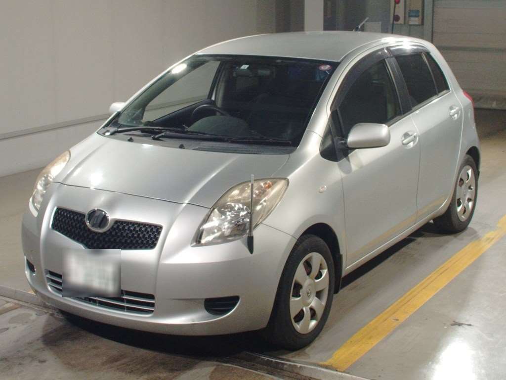 Toyota Vitz 2006