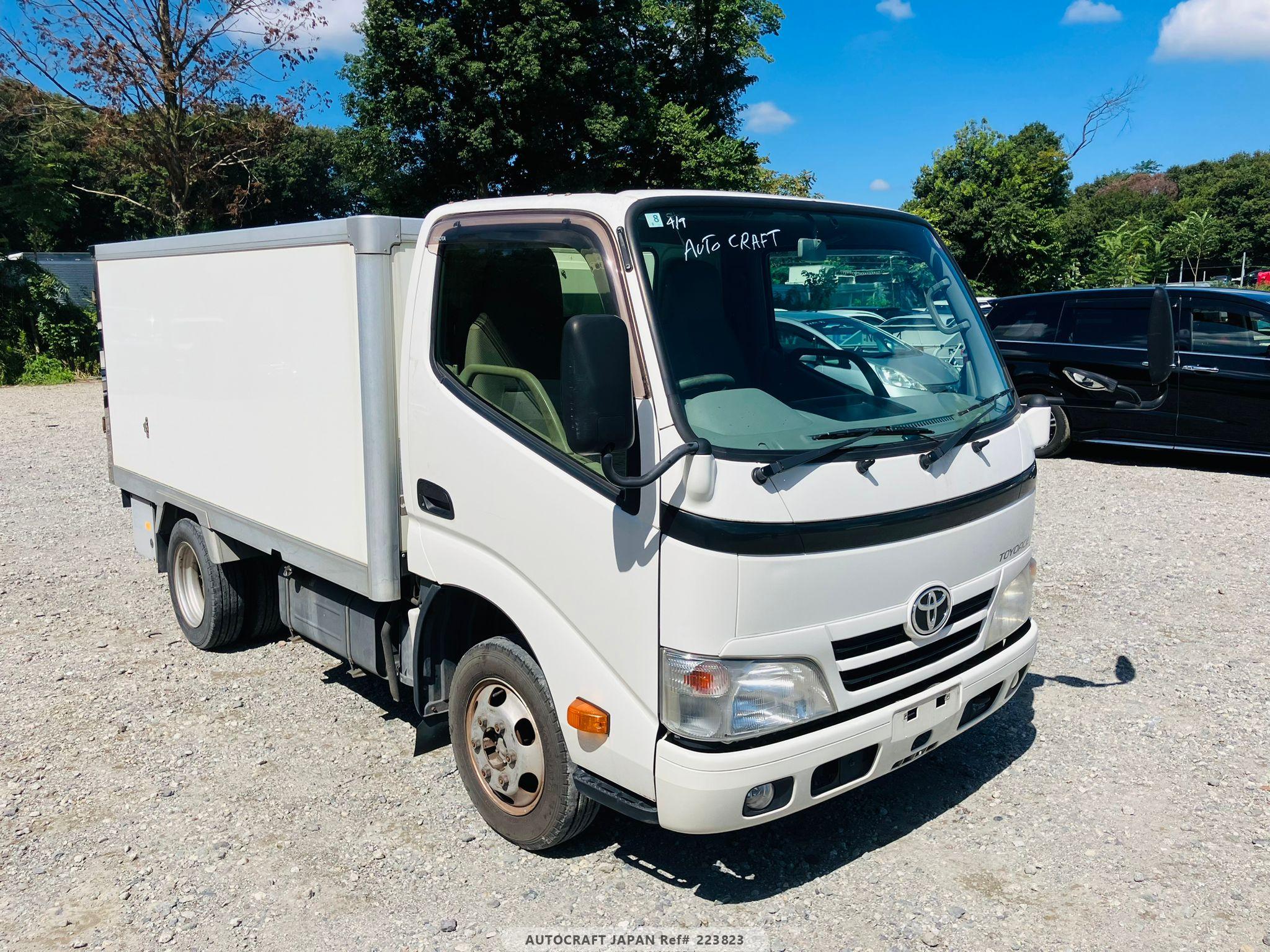 Toyota Dyna Truck 2013