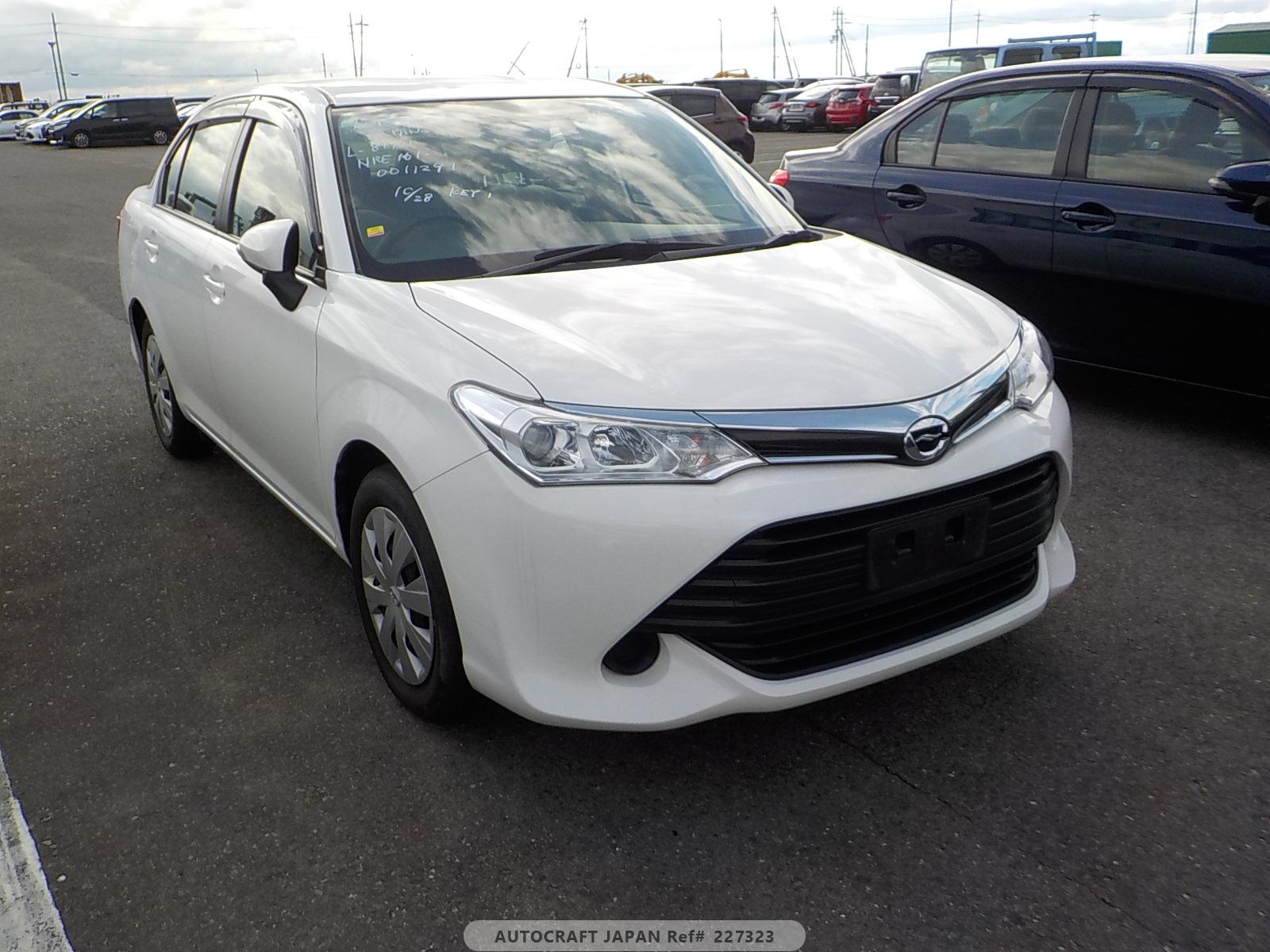 Toyota Corolla Axio 2015