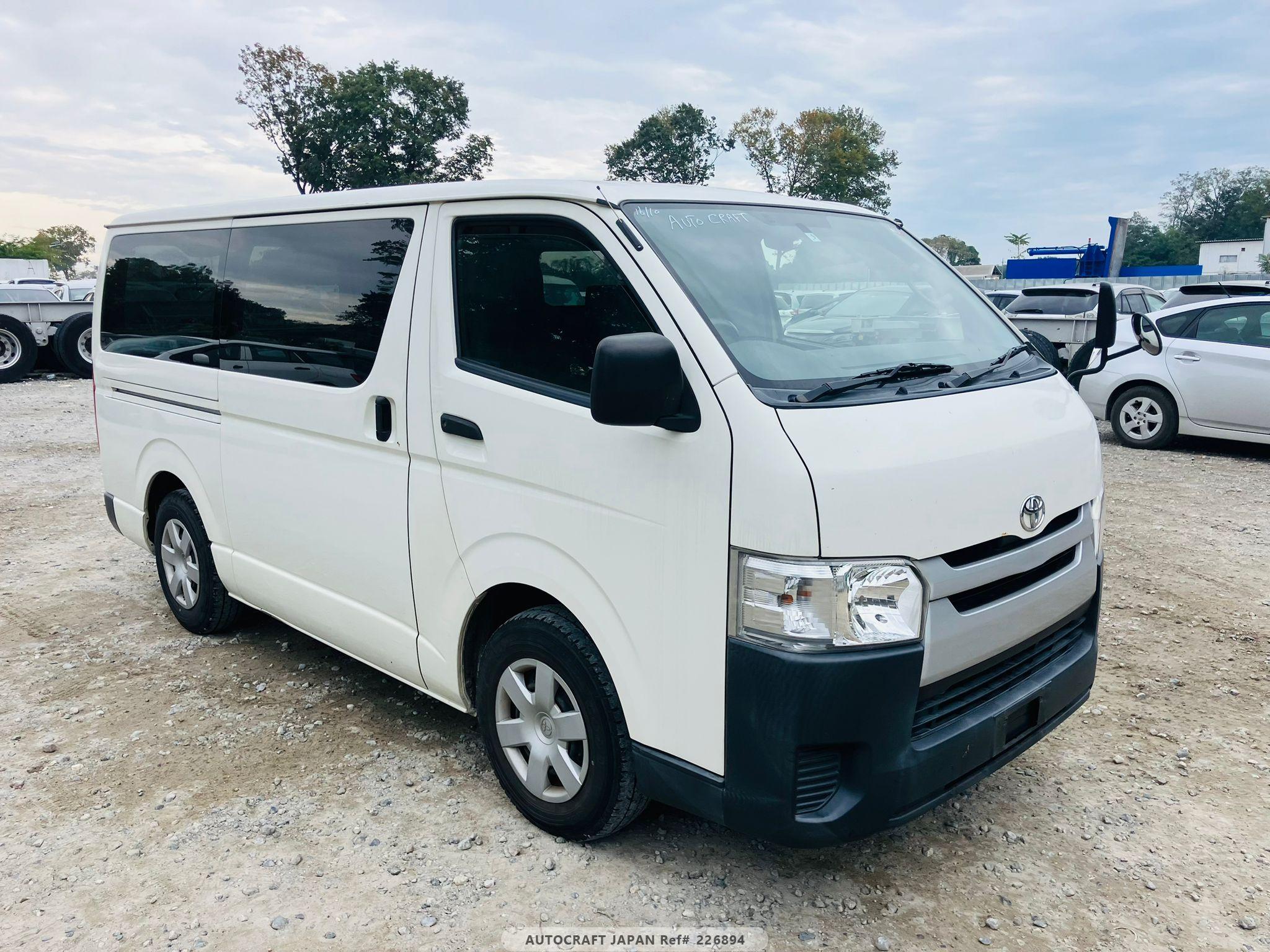 Toyota Regius Van 2016