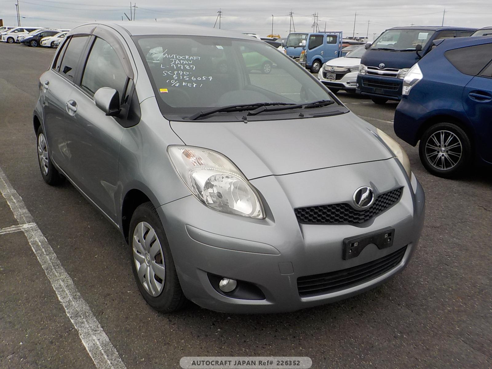 Toyota Vitz 2010