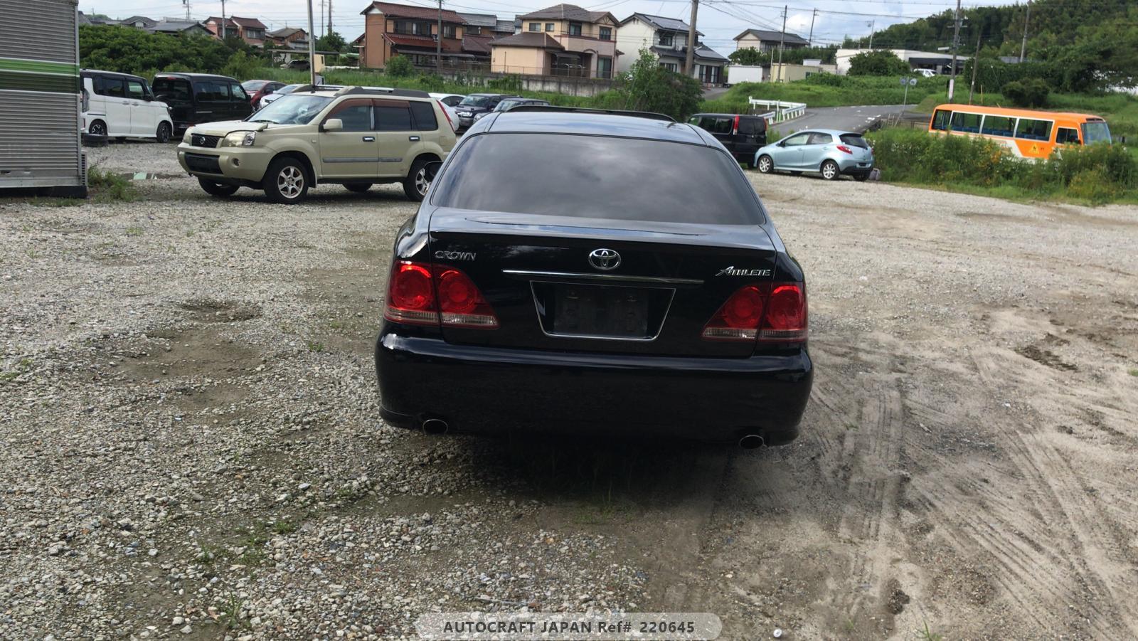 Toyota Crown 2010