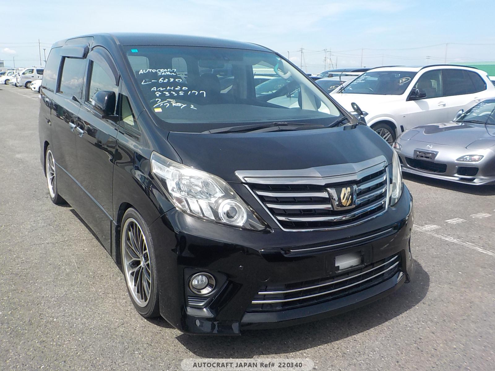 Toyota Alphard 2014