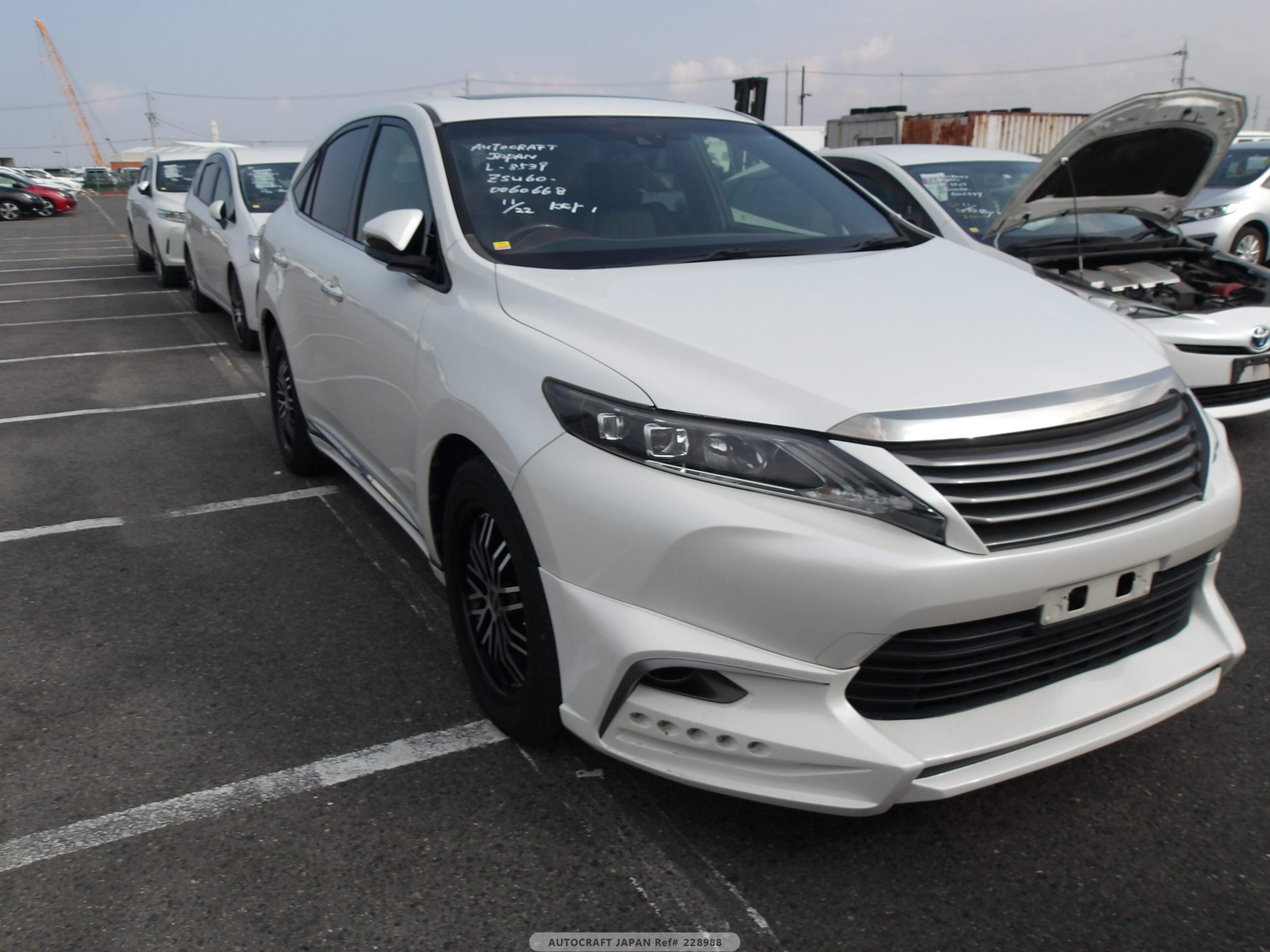 Toyota Harrier 2015