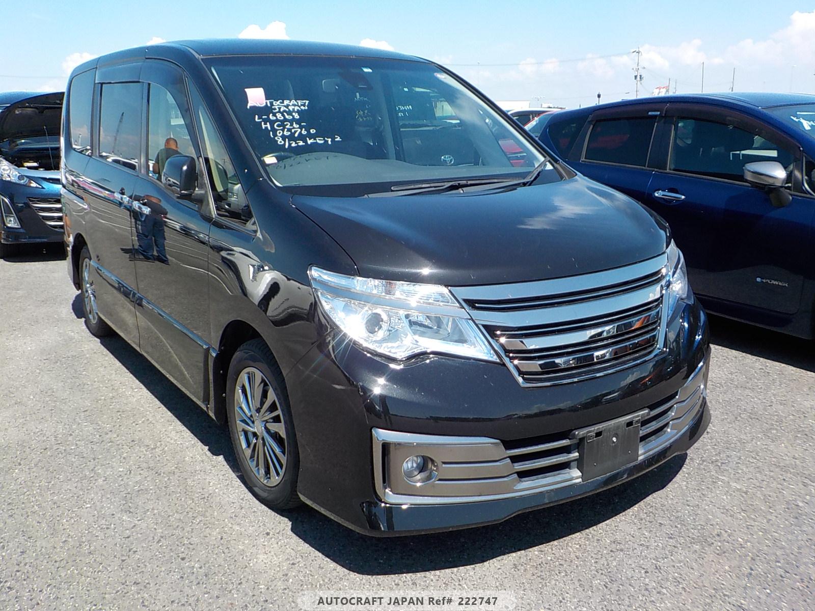 Nissan Serena 2014