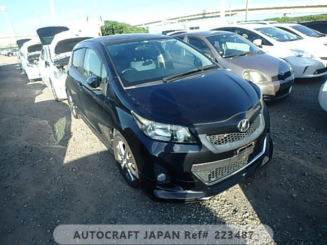 Toyota Vitz 2011