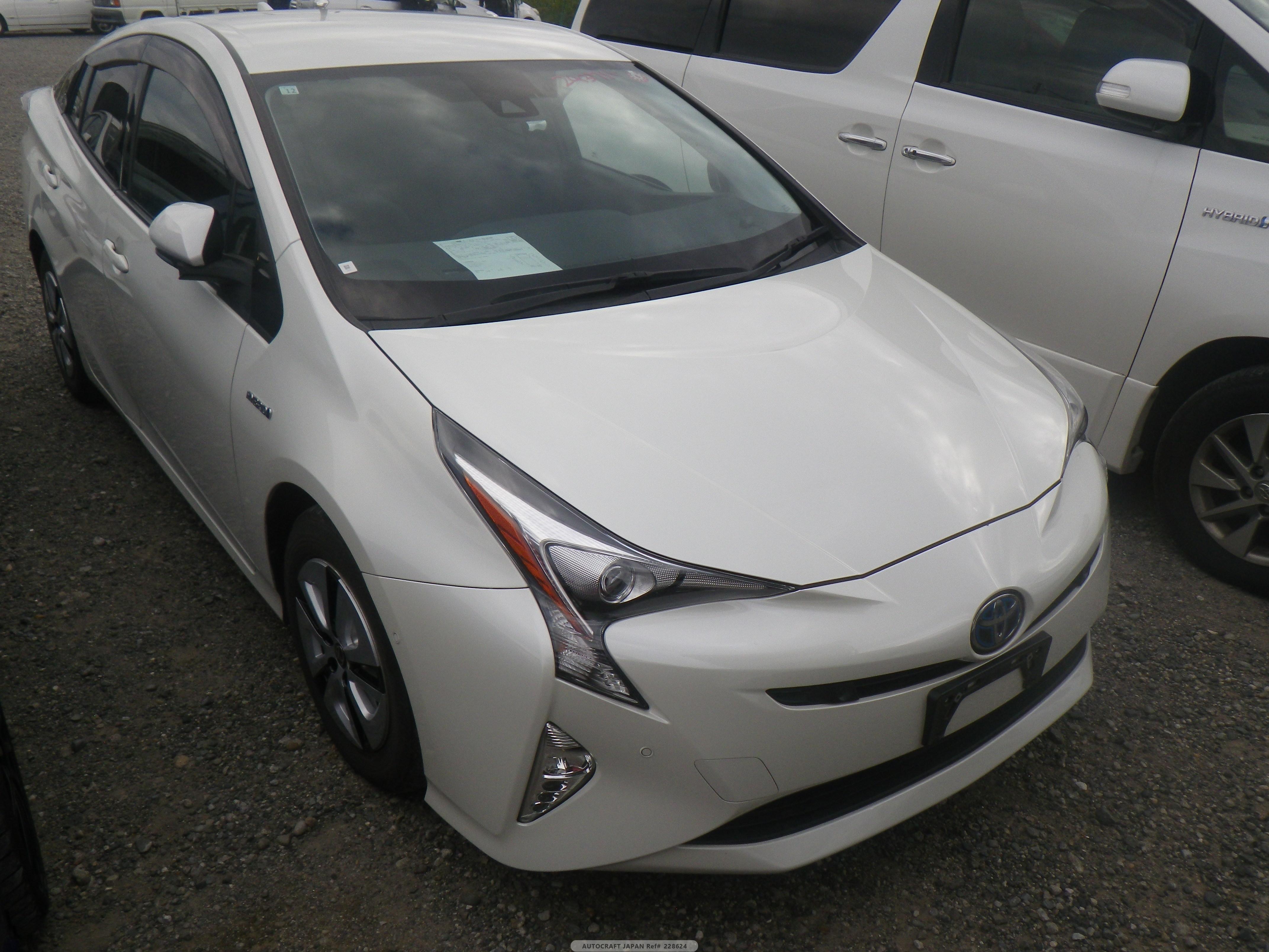 Toyota Prius 2016