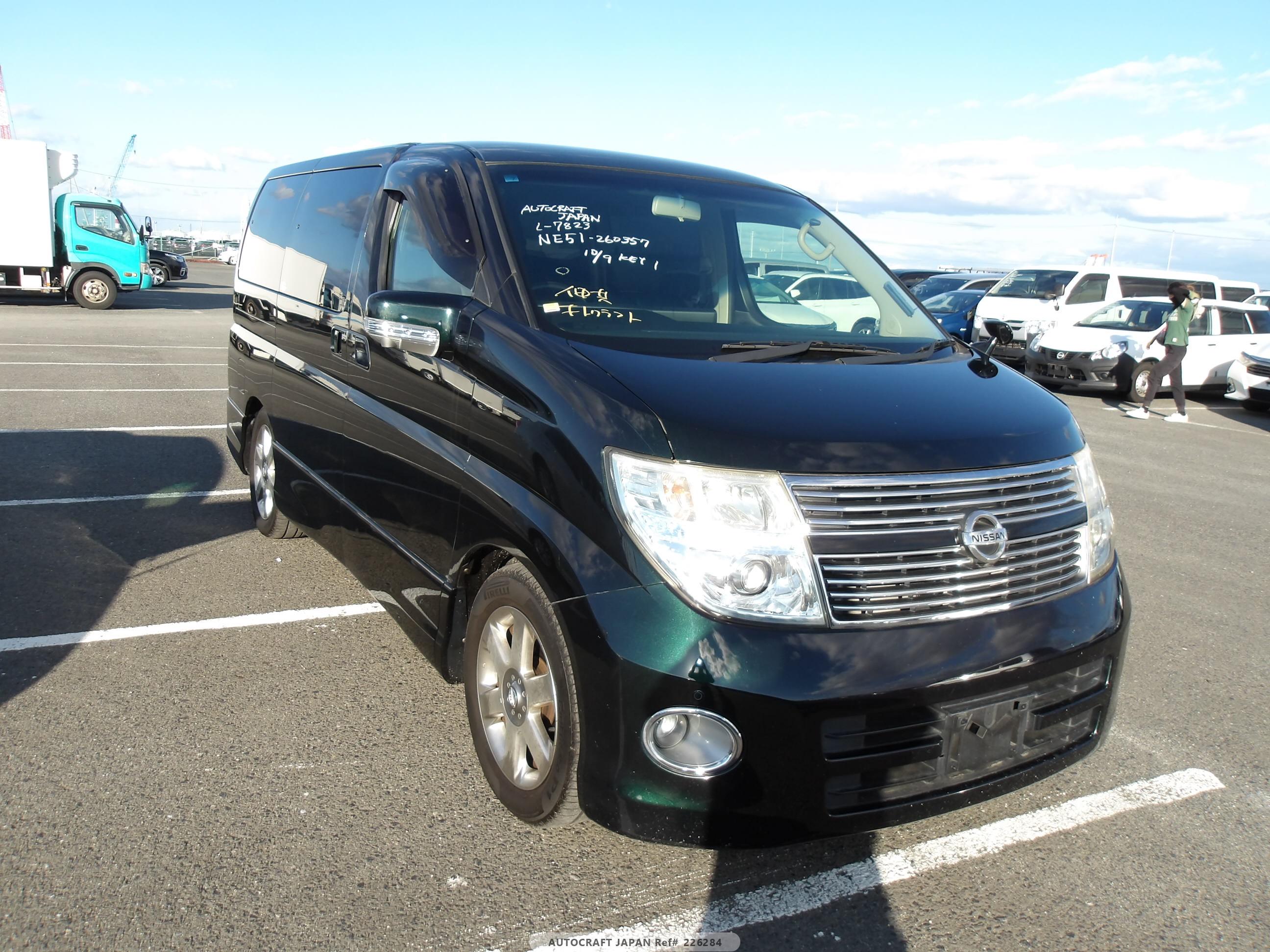 Nissan Elgrand 2007