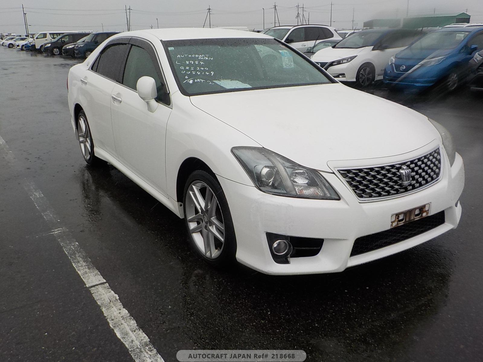 Toyota Crown 2010