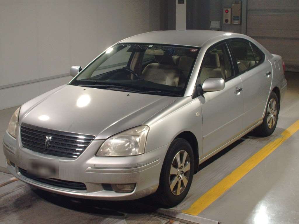 Toyota Premio 2004