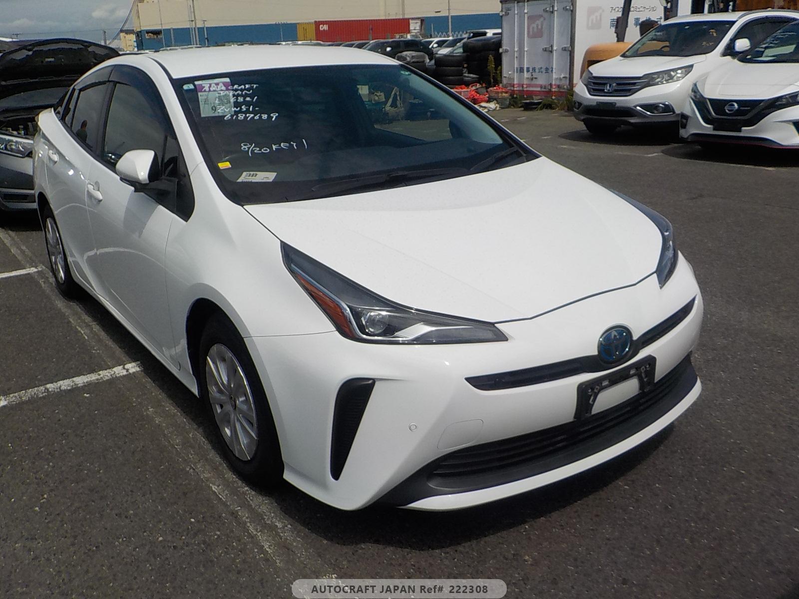 Toyota Prius 2021