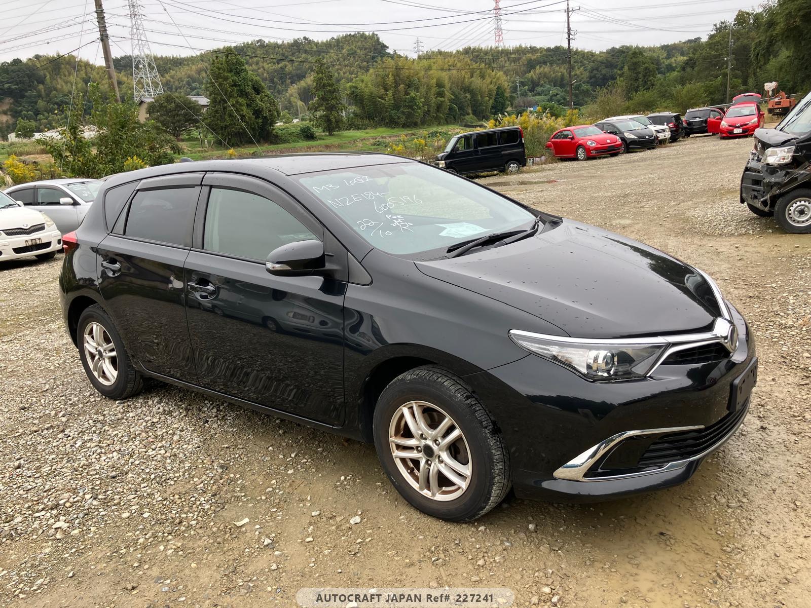 Toyota Auris 2015