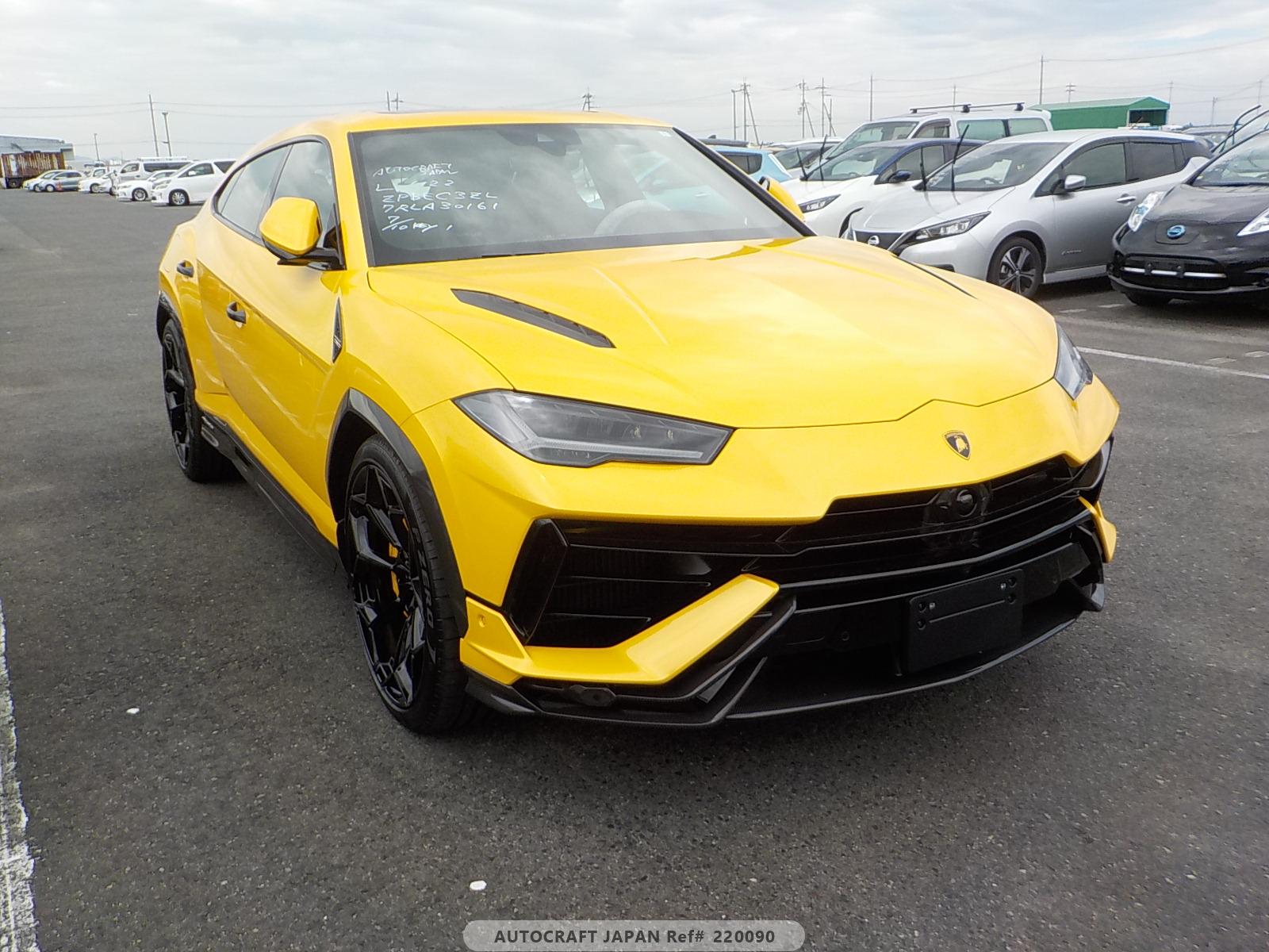 Lamborghini URUS 2024