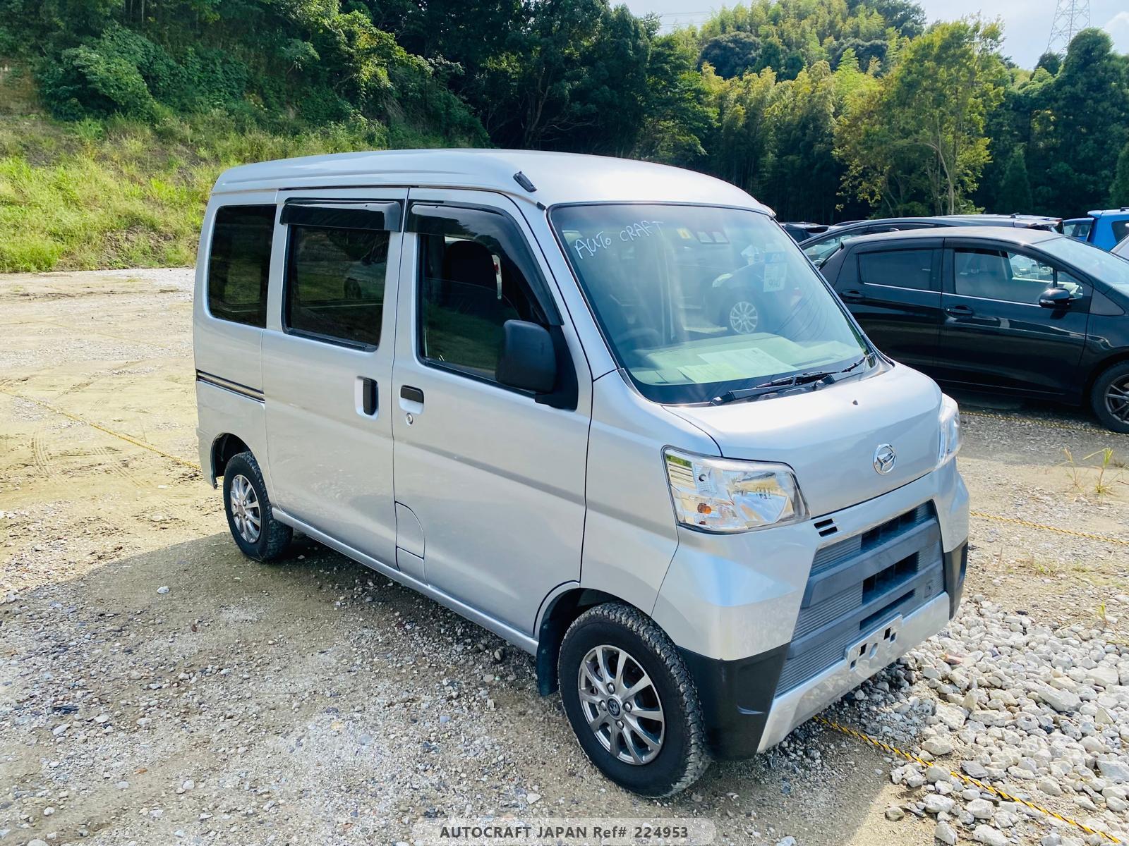 Daihatsu Hijet Cargo 2019