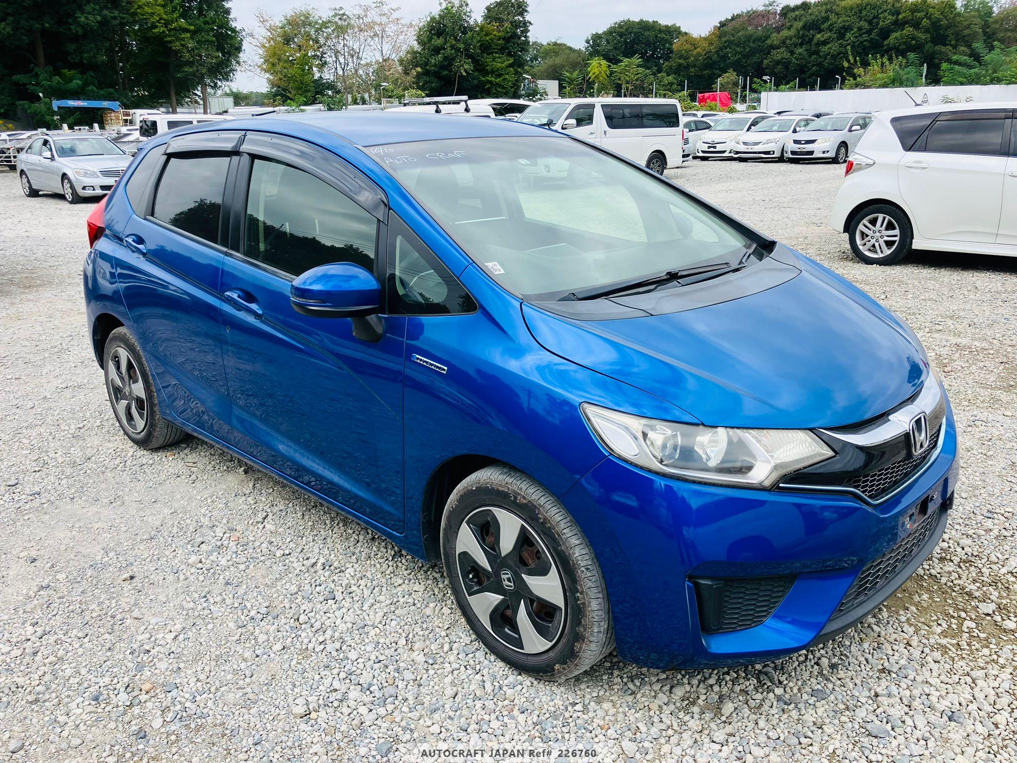 Honda Fit Hybrid 2016