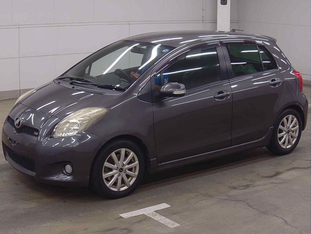 Toyota Vitz 2009