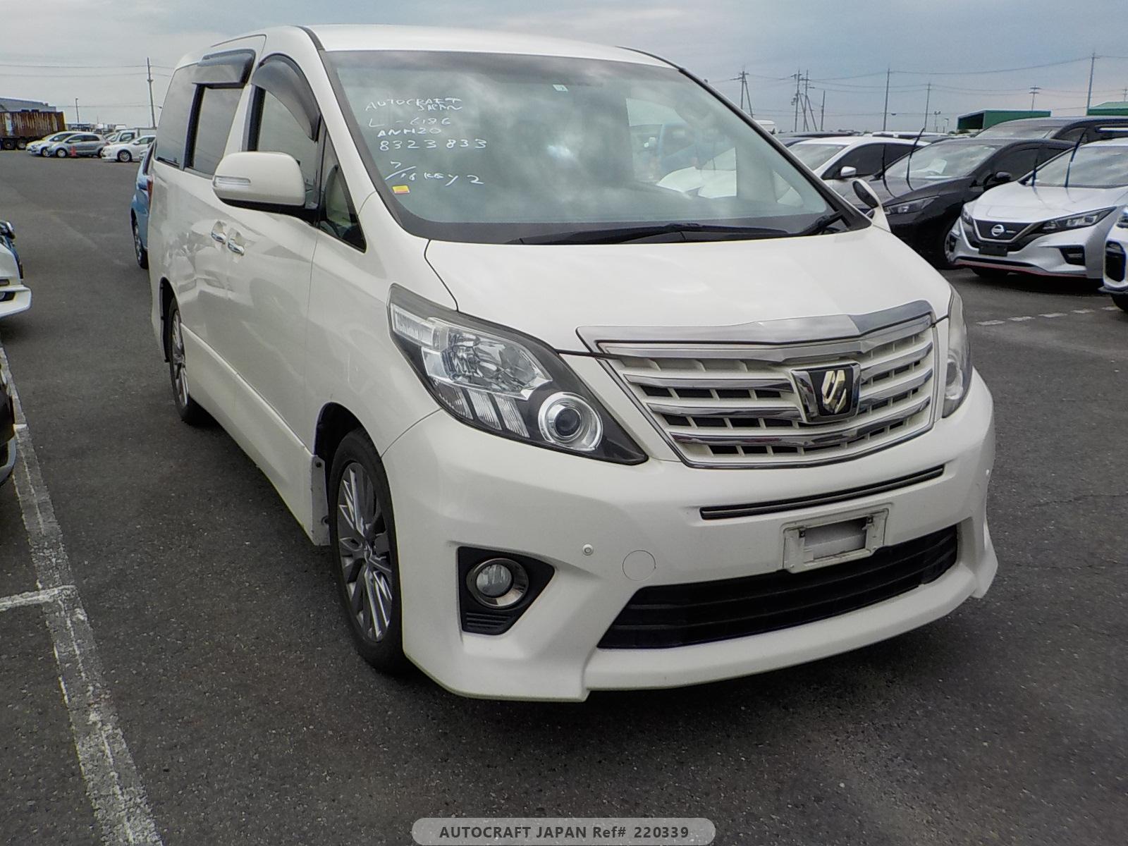 Toyota Alphard 2014