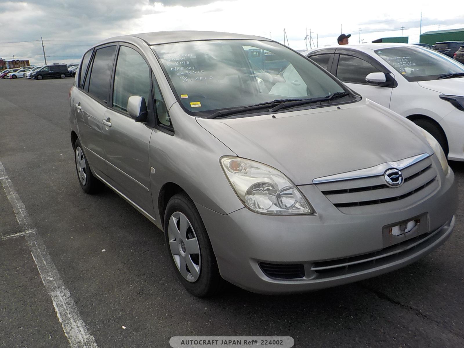 Toyota Corolla Spacio 2003