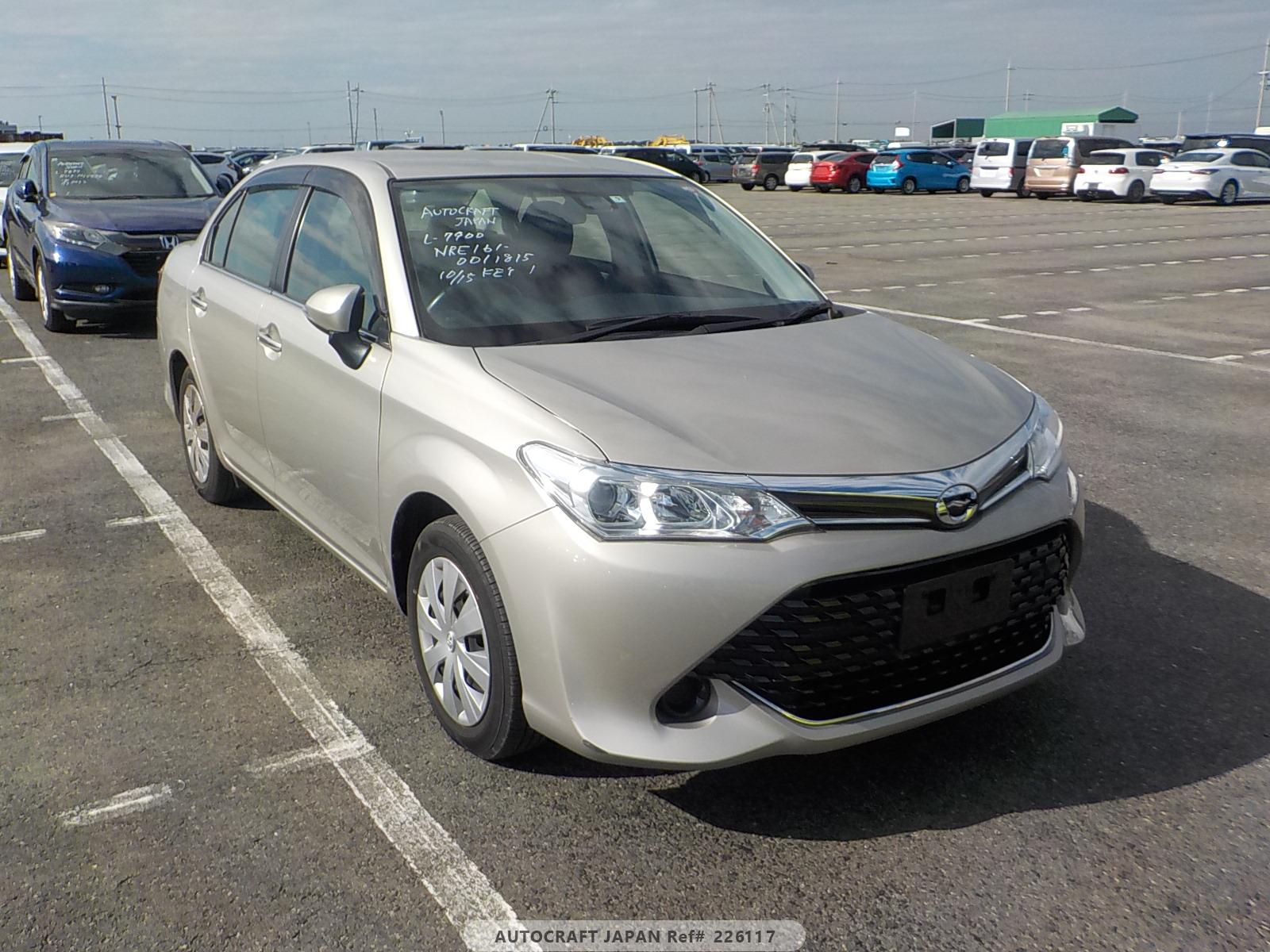 Toyota Corolla Axio 2015