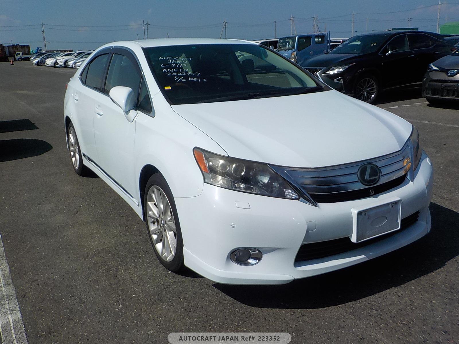 Lexus HS 2010