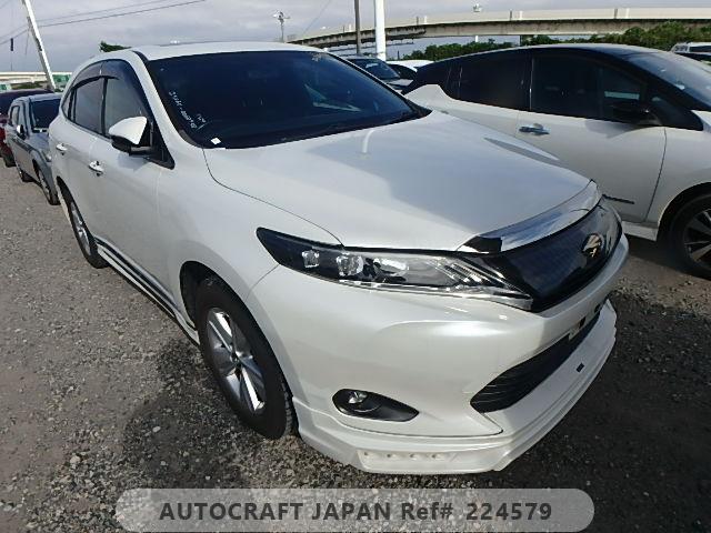 Toyota Harrier 2015