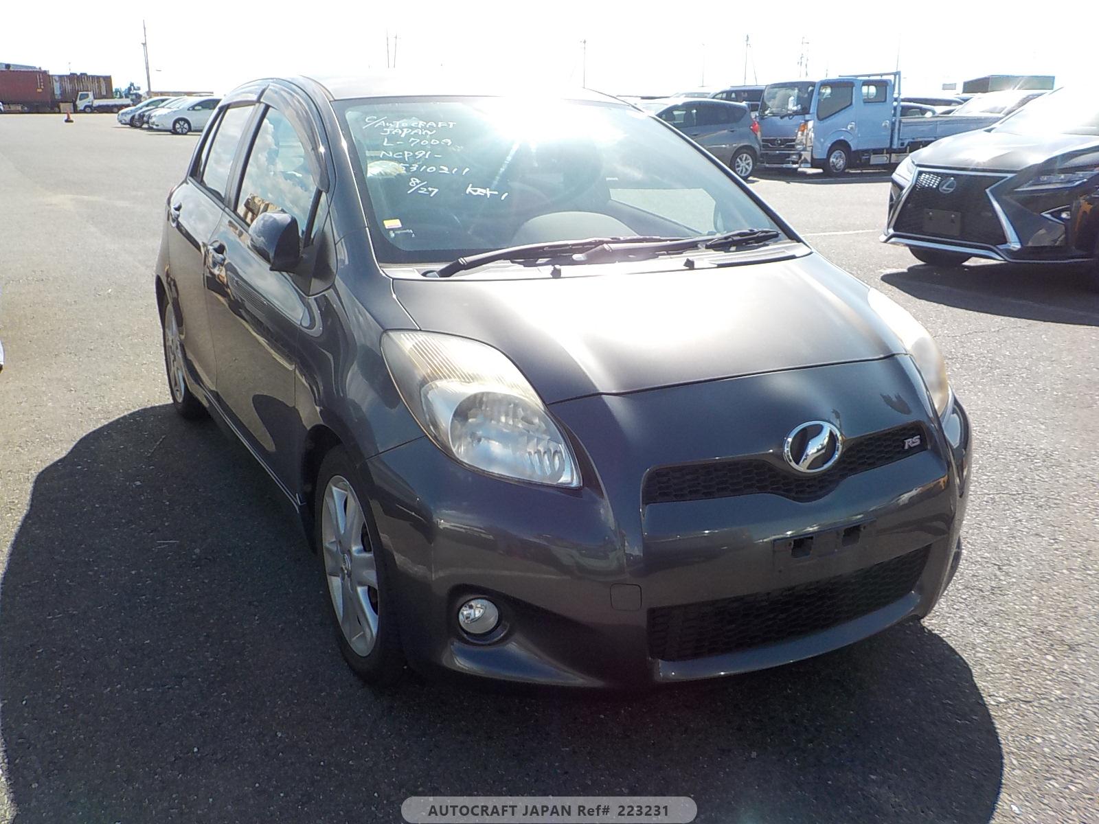 Toyota Vitz 2010