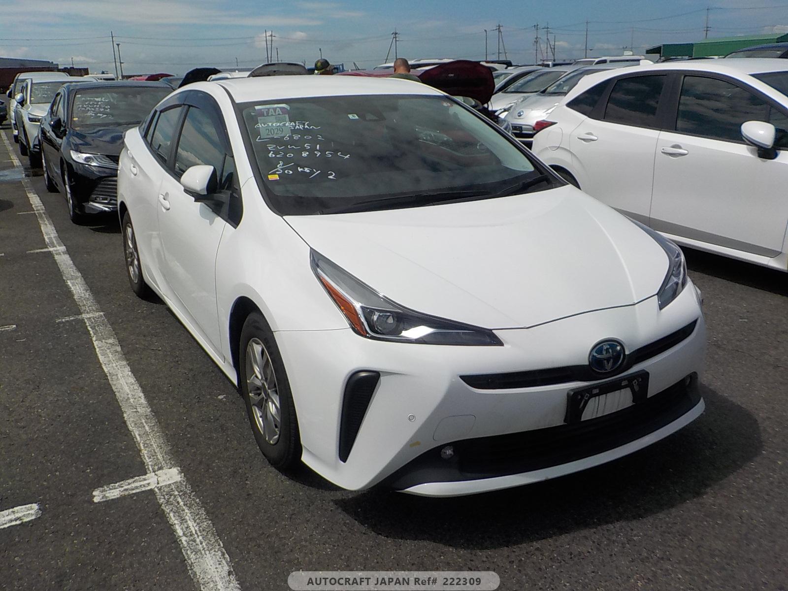 Toyota Prius 2021