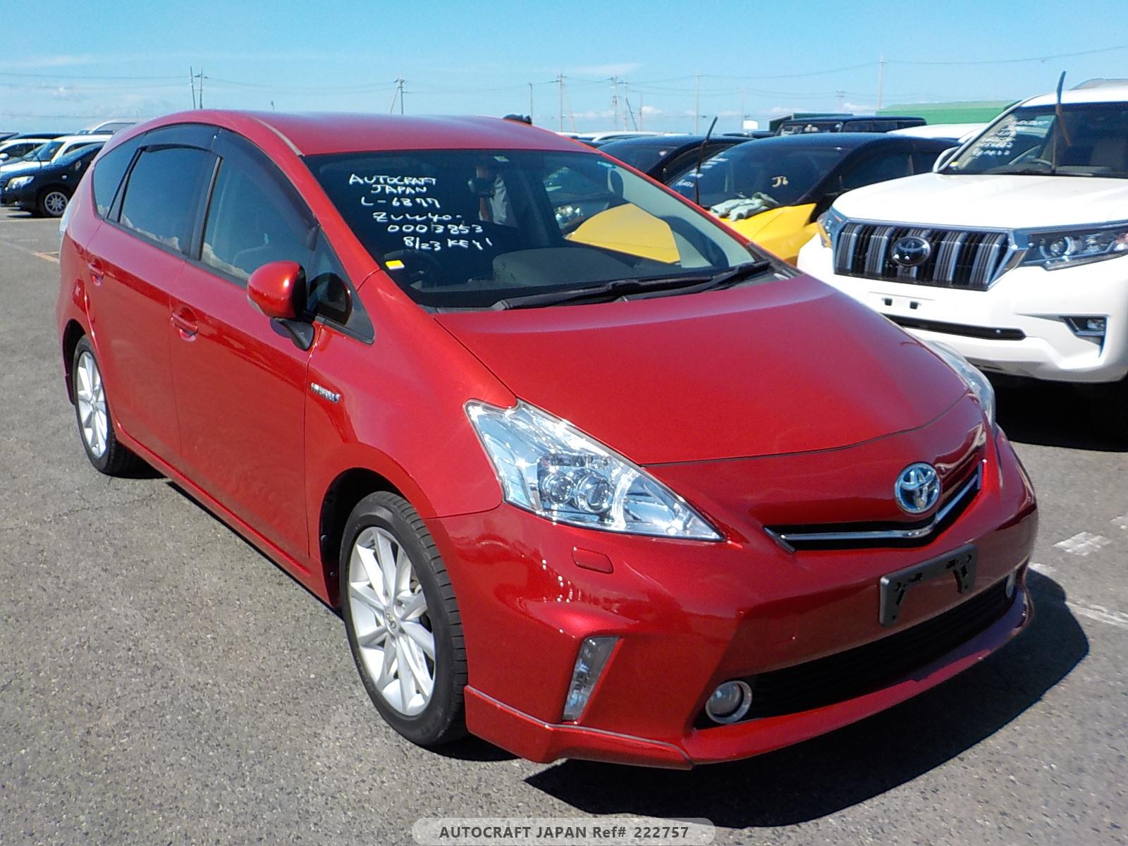 Toyota PRIUS ALPHA 2014