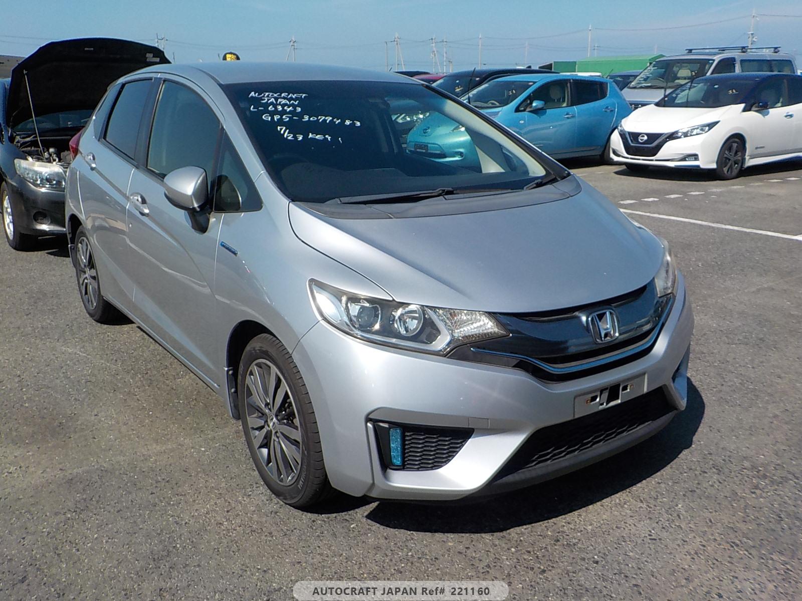 Honda Fit Hybrid 2014